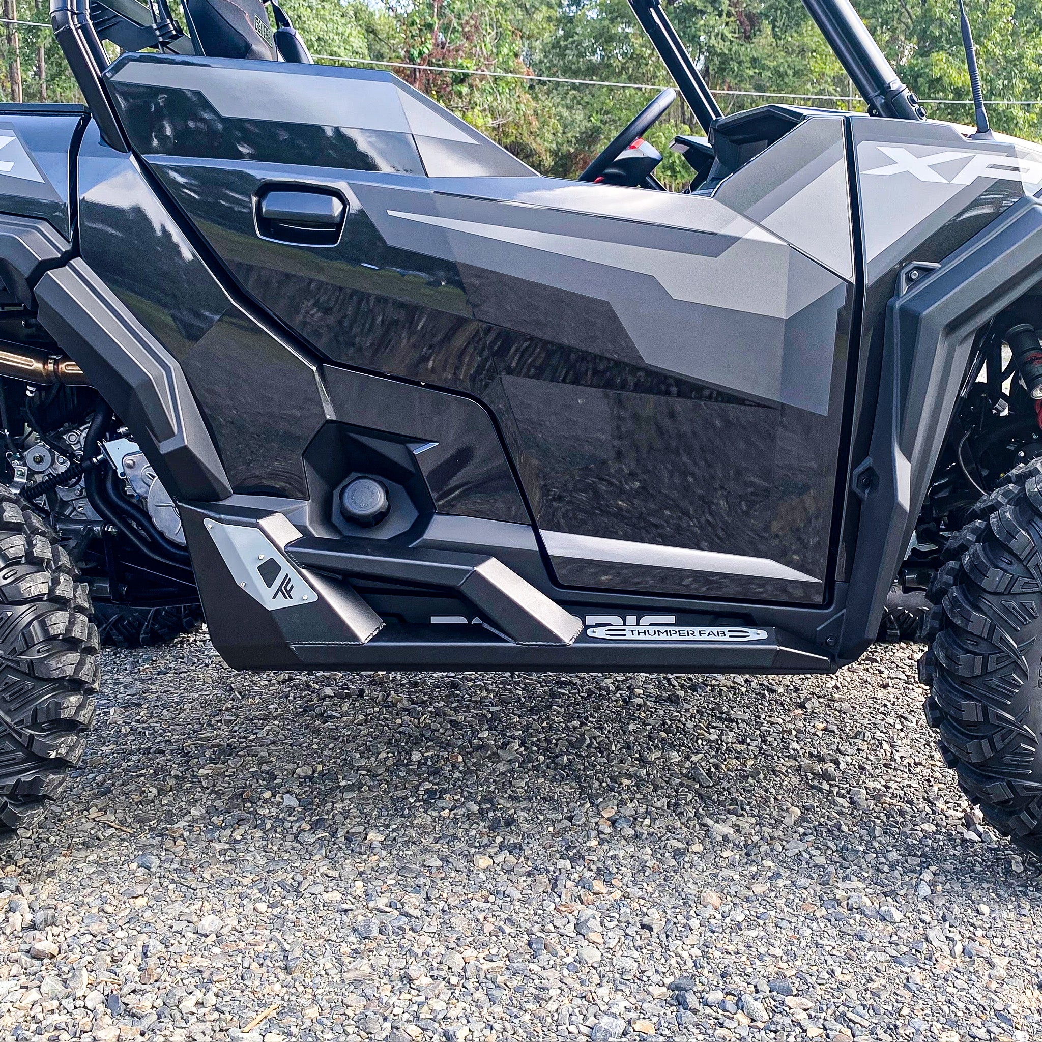 Polaris General Nerf Rail Rock Sliders (2-Seat) - Image 3